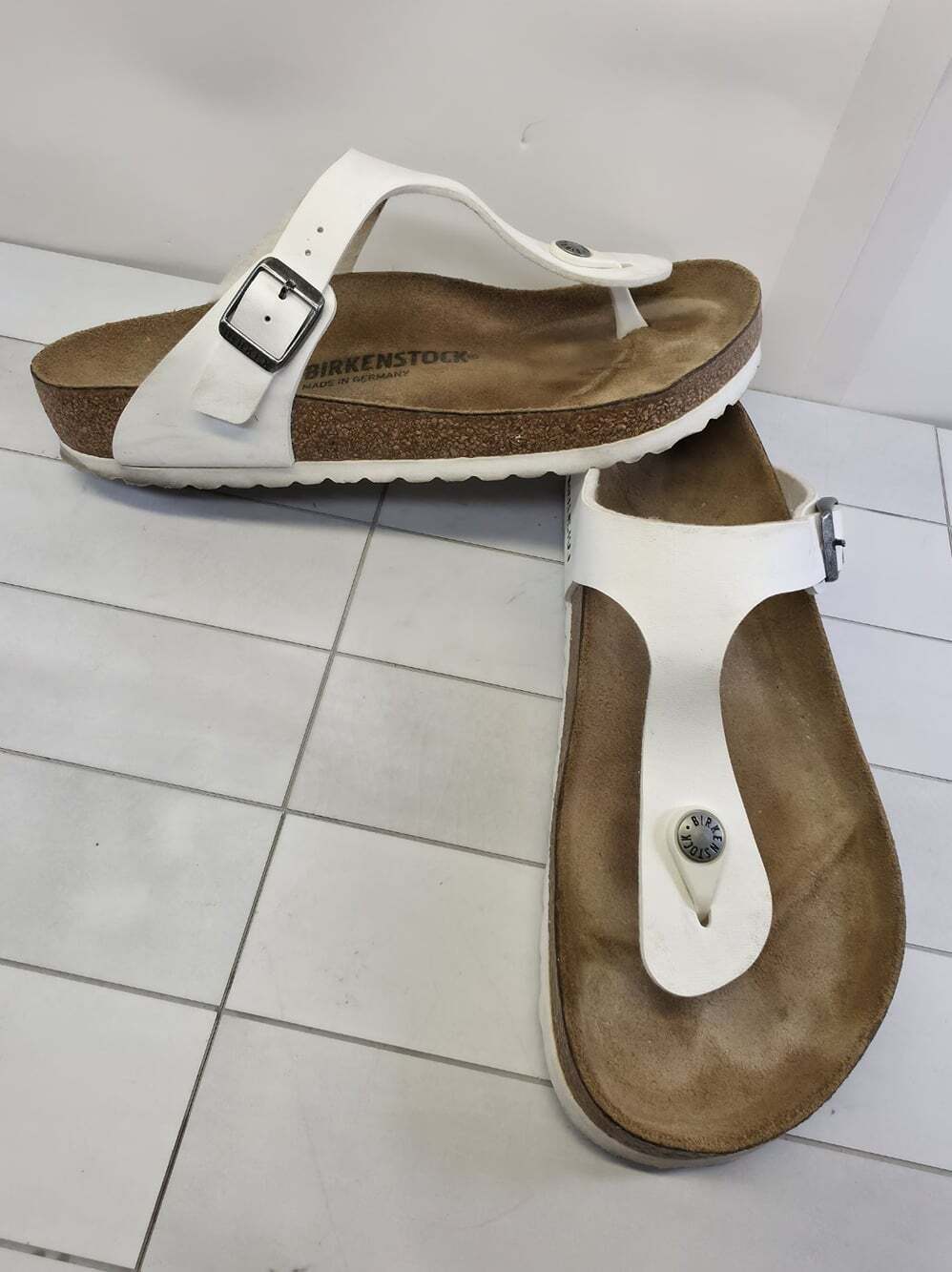 Birkenstock Gizeh Big Buckle Sandals White Leather Women's Sz 39